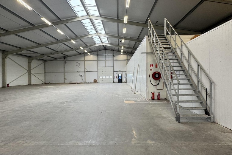BedrijfsruimteaanLegmeerdijk 169 C<br/> inAalsmeer BedrijfsruimteaanLegmeerdijk 169 C<br/> inAalsmeer