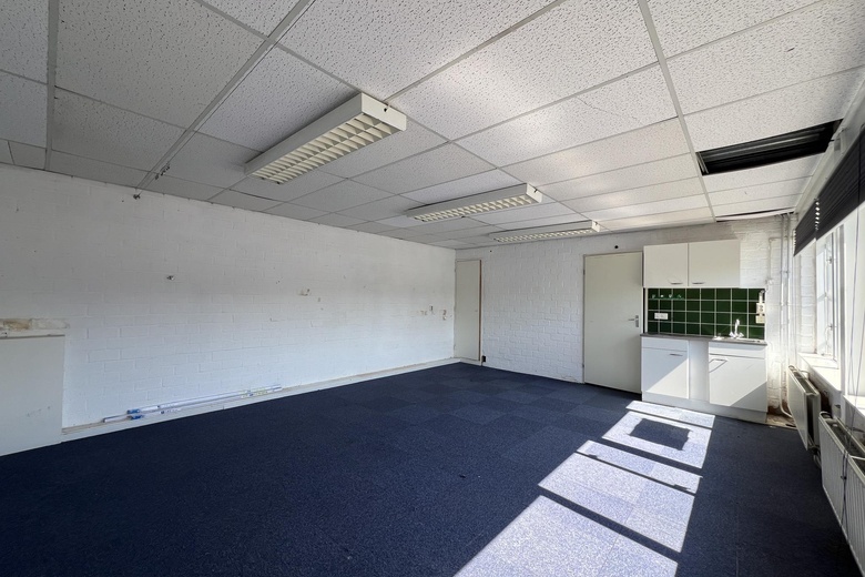WinkelruimteaanVenneperstraat 20 C<br/> inNieuw-Vennep WinkelruimteaanVenneperstraat 20 C<br/> inNieuw-Vennep
