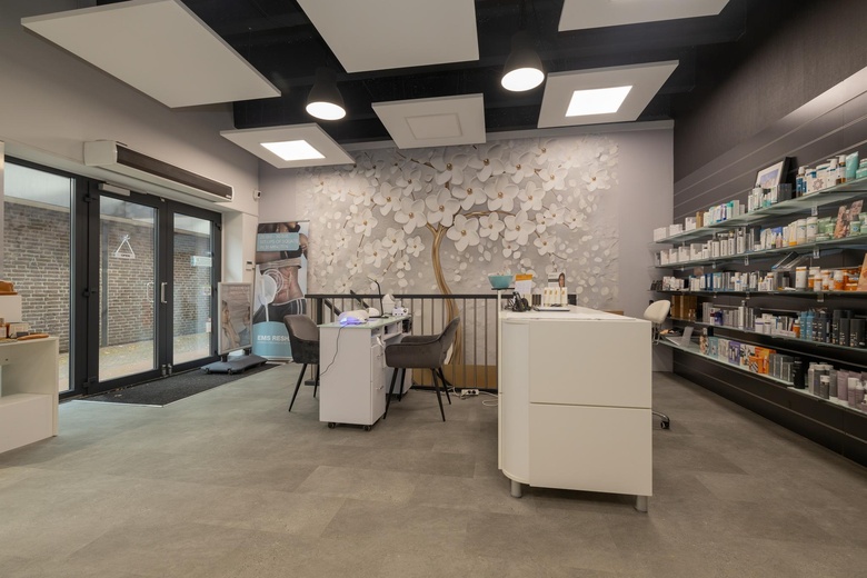 WinkelruimteaanKerksingel 27<br/> inBerkel en Rodenrijs WinkelruimteaanKerksingel 27<br/> inBerkel en Rodenrijs