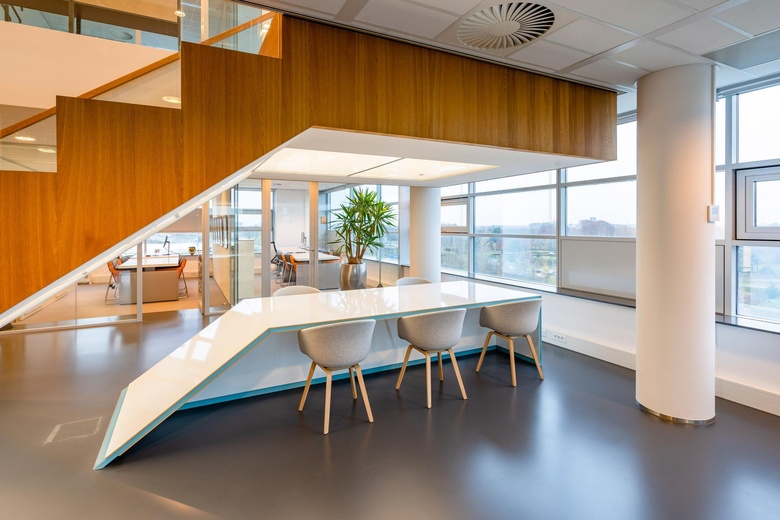KantoorruimteaanHulsterweg 82<br/> inVenlo KantoorruimteaanHulsterweg 82<br/> inVenlo