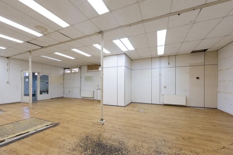 BedrijfsruimteaanKromme Spieringweg 432<br/> inVijfhuizen BedrijfsruimteaanKromme Spieringweg 432<br/> inVijfhuizen