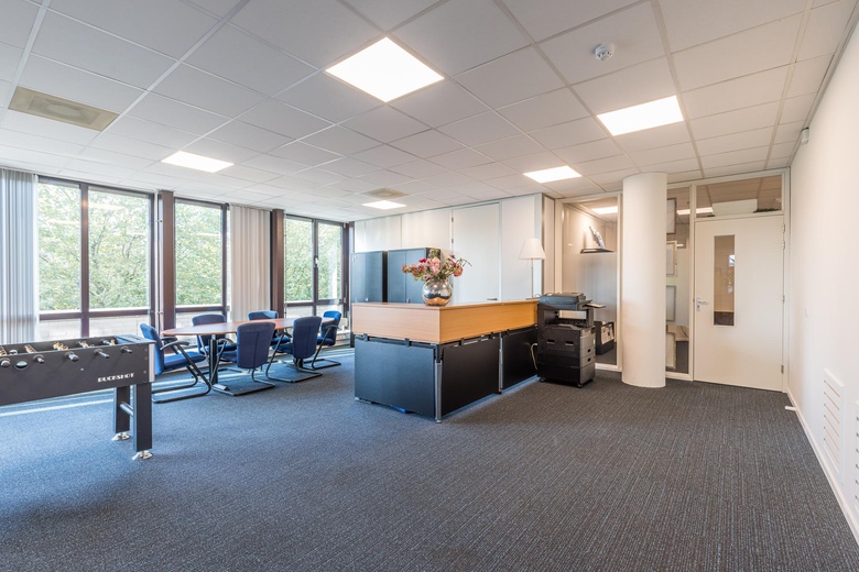 KantoorruimteaanPlesmanstraat 2<br/> inLeusden KantoorruimteaanPlesmanstraat 2<br/> inLeusden