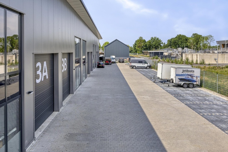 BedrijfsruimteaanDe Zuivering 3 c<br/> inVriezenveen BedrijfsruimteaanDe Zuivering 3 c<br/> inVriezenveen