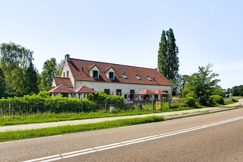 Bekijk foto Horeca aan de Maaseikerweg 280 in Weert