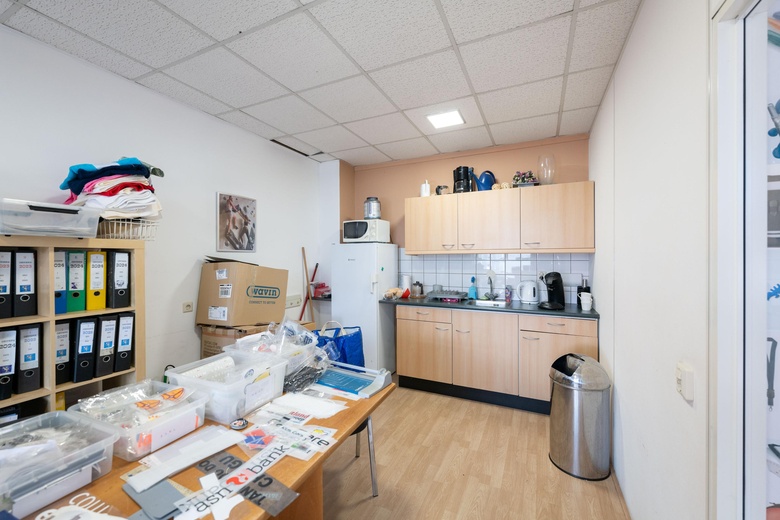 BedrijfsruimteaanDaltonweg 7<br/> inHellevoetsluis