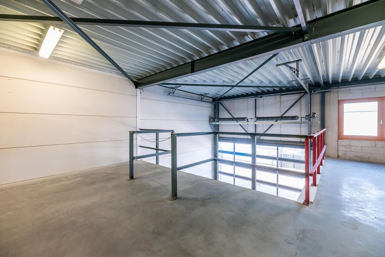 BedrijfsruimteaanLeeghwaterstraat 4 b<br/> inWerkendam BedrijfsruimteaanLeeghwaterstraat 4 b<br/> inWerkendam