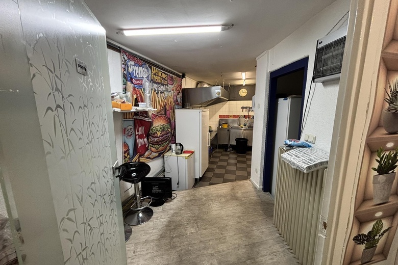 WinkelruimteaanAlbertus Perkstraat 1<br/> inHilversum