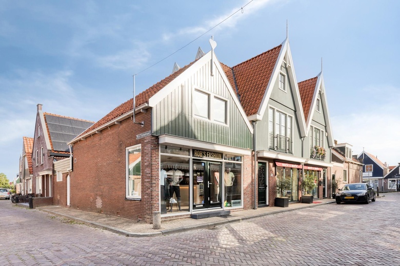 Bekijk foto 1 van Stationsstraat 6 Bekijk foto 1 van Stationsstraat 6