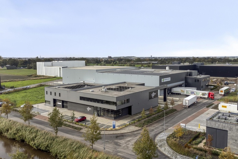 Bekijk foto 1 van Rijnerf 17