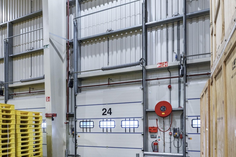 BedrijfsruimteaanFokkerweg 300<br/> inOude Meer