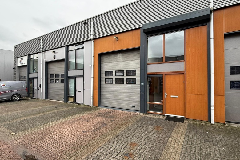 Bekijk foto 1 van Aventurijn 228