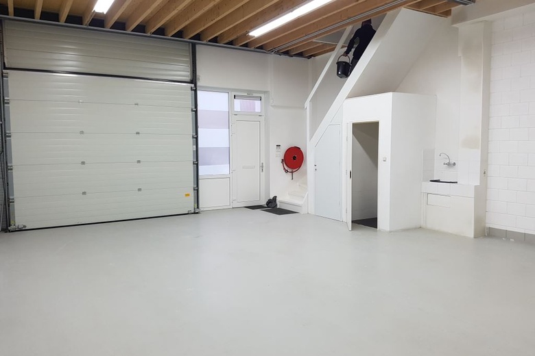 BedrijfsruimteaanAalsmeerderweg 239 P<br/> inAalsmeer BedrijfsruimteaanAalsmeerderweg 239 P<br/> inAalsmeer