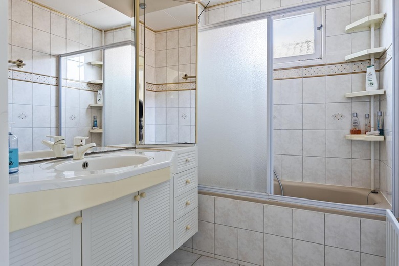 BedrijfsruimteaanMiddelburgsestraat 26-28 0 ong<br/> inGoes