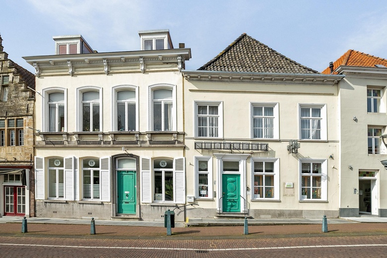 Bekijk foto Winkelruimte aan de Steenstraat 7 in Hulst Bekijk foto Winkelruimte aan de Steenstraat 7 in Hulst