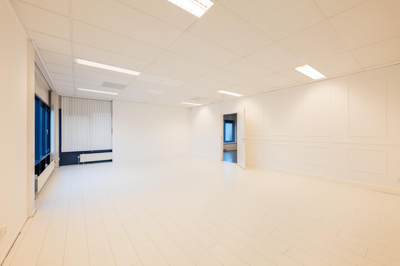 KantoorruimteaanPascalweg 7<br/> inSpijkenisse KantoorruimteaanPascalweg 7<br/> inSpijkenisse