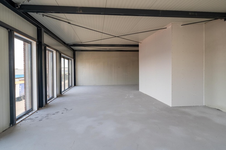 BedrijfsruimteaanIndustrieweg 10<br/> inGiessen BedrijfsruimteaanIndustrieweg 10<br/> inGiessen