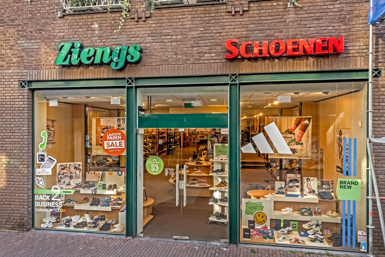 WinkelruimteaanKloosterwandstraat 22<br/> inRoermond