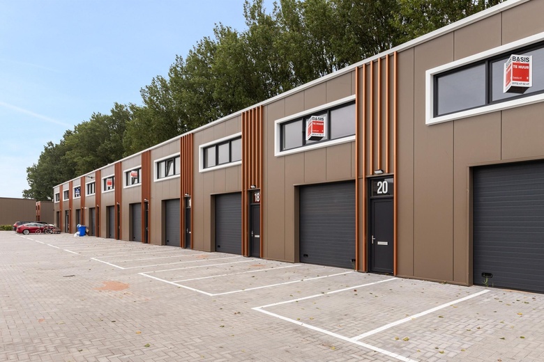BedrijfsruimteaanTitaniumweg 20<br/> inAlphen aan den Rijn