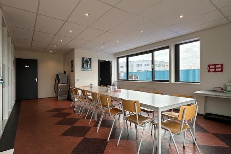 BedrijfsruimteaanNijverheidstraat 31 f<br/> inEdam