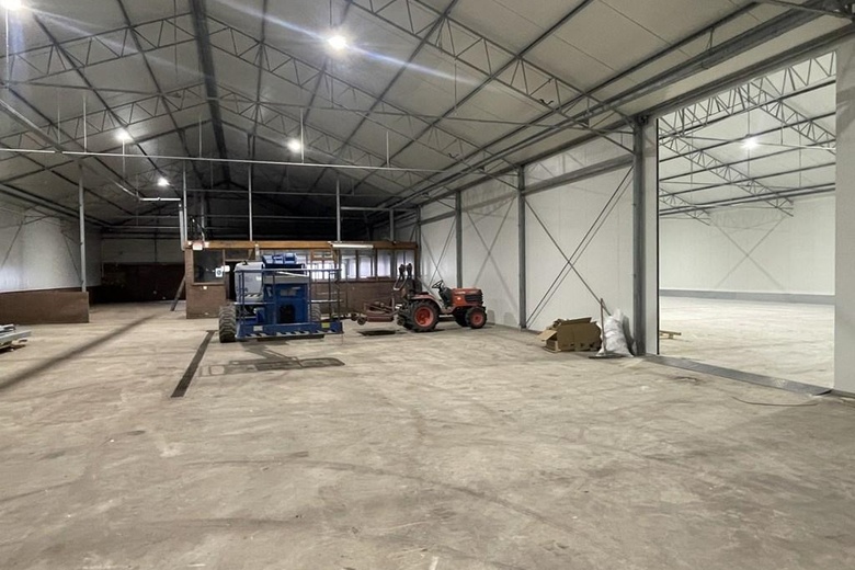 BedrijfsruimteaanOosteinderweg 457 L<br/> inAalsmeer