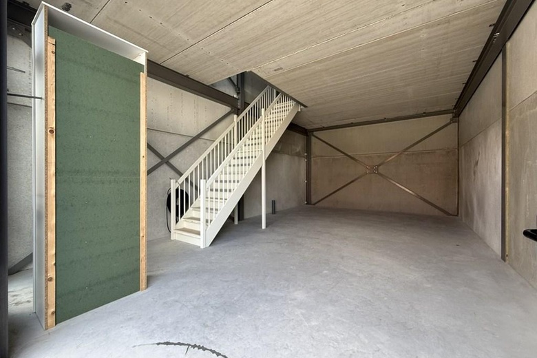 BedrijfsruimteaanAfmijnstraat 19<br/> inAmstelveen BedrijfsruimteaanAfmijnstraat 19<br/> inAmstelveen