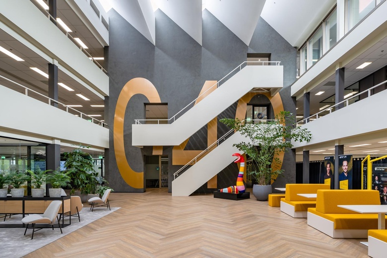 KantoorruimteaanProfessor Dr Dorgelolaan 12<br/> inEindhoven