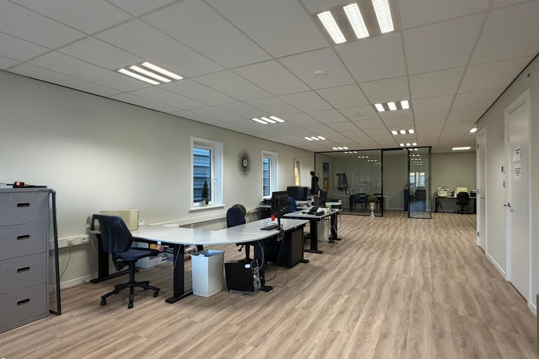 BedrijfsruimteaanJulianaweg 200 a<br/> inVolendam