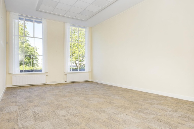 KantoorruimteaanIJsselkade 8<br/> inZutphen KantoorruimteaanIJsselkade 8<br/> inZutphen