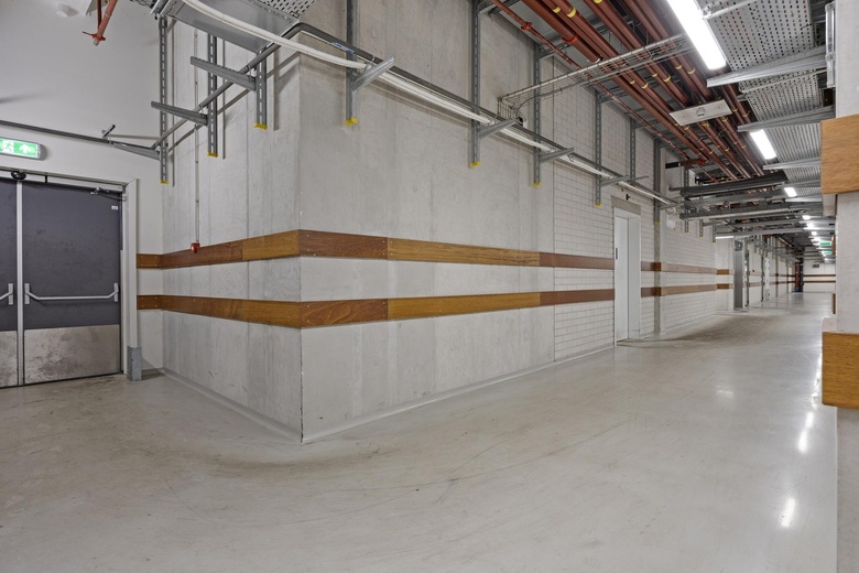 WinkelruimteaanKamperfoelie 16 - 18<br/> inLeidschendam