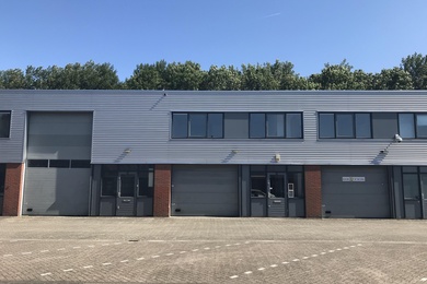 Bekijk foto 2 van Bakkenzuigerstraat 36