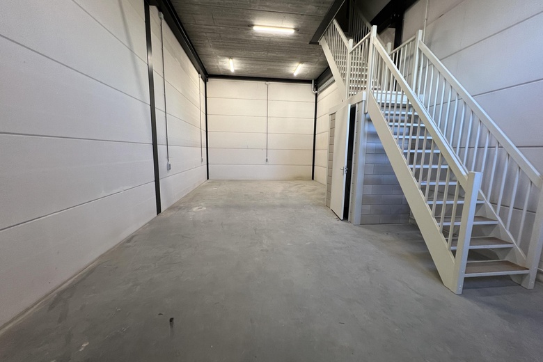 Bedrijfsruimte Heinenoord - Reedijk 8 F 8 - Foto 4