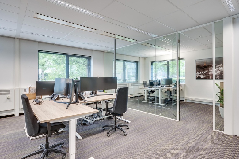KantoorruimteaanDr Holtroplaan 2 - 40<br/> inEindhoven KantoorruimteaanDr Holtroplaan 2 - 40<br/> inEindhoven