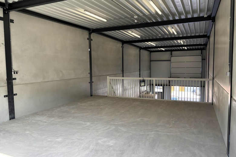 BedrijfsruimteaanAgriport 7 11<br/> inMiddenmeer