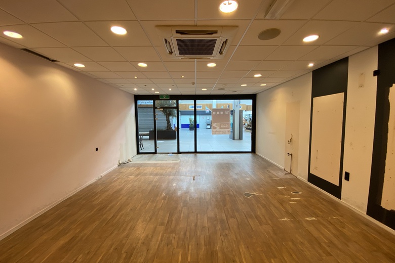 WinkelruimteaanDe Els 42 a<br/> inWaalwijk WinkelruimteaanDe Els 42 a<br/> inWaalwijk