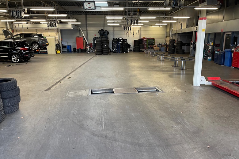 BedrijfsruimteaanLaan van de Dierenriem 44<br/> inApeldoorn