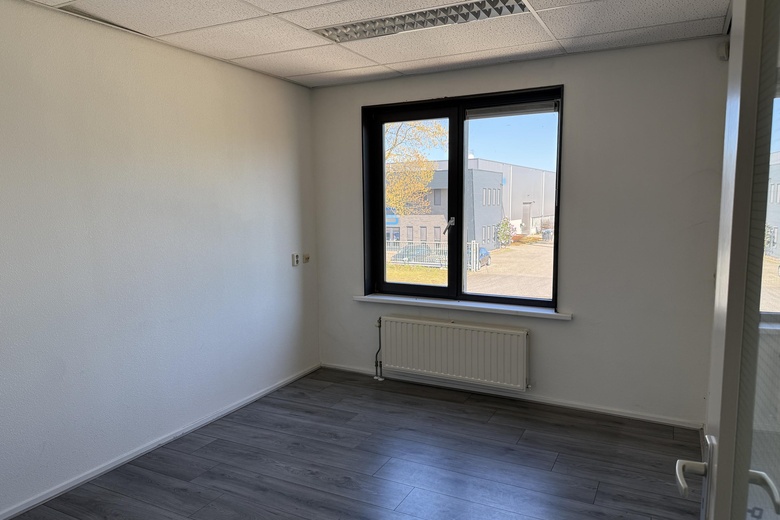 Bedrijfsruimte Roosendaal - Wijnkorenstraat 17 - Foto 21