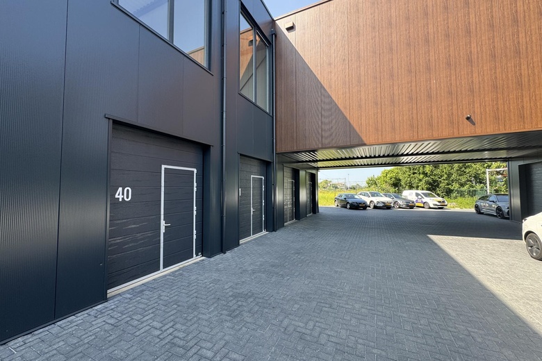 BedrijfsruimteaanEzingerweg 70 42<br/> inMeppel