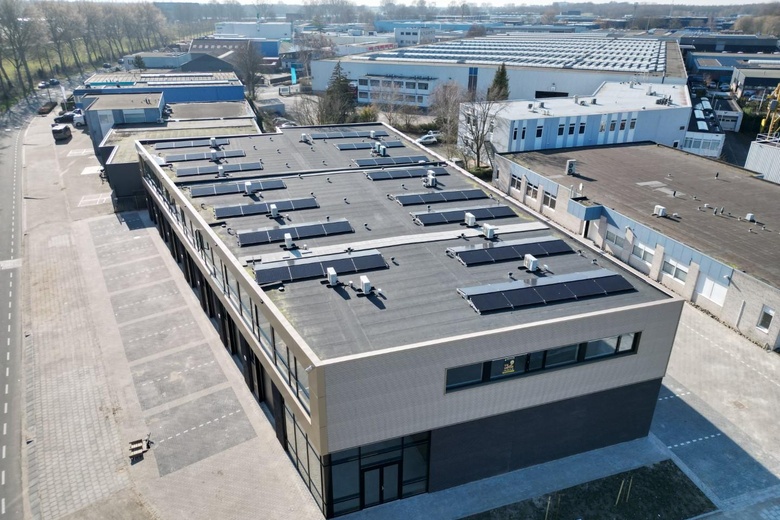 BedrijfsruimteaanHoutkopersstraat 6 E<br/> inZwijndrecht BedrijfsruimteaanHoutkopersstraat 6 E<br/> inZwijndrecht