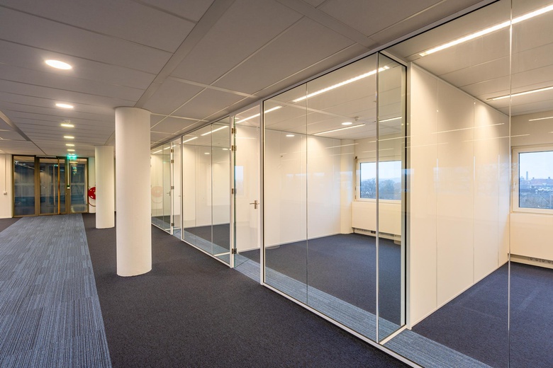 KantoorruimteaanStationsplein 3 2<br/> inHilversum