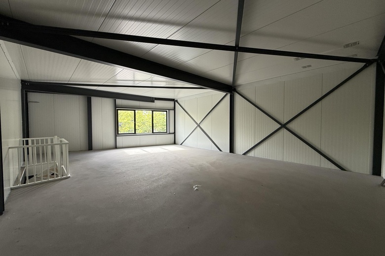 BedrijfsruimteaanAntonie van Leeuwenhoekstraat 1 A 12<br/> inOud-Beijerland