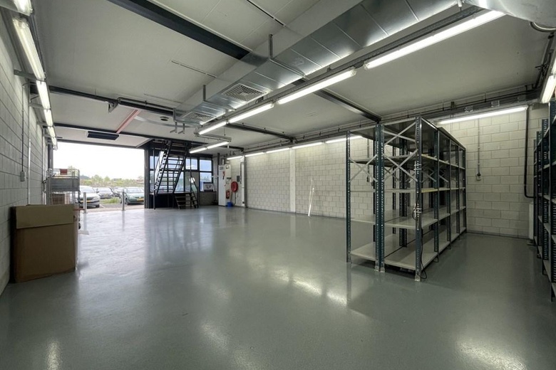 BedrijfsruimteaanOndernemingsweg 56 H<br/> inUithoorn