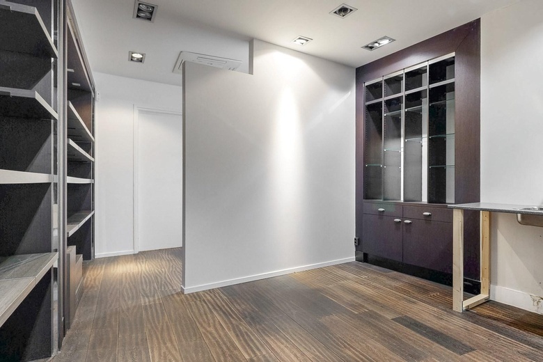 WinkelruimteaanLuifelstraat 40<br/> inRoermond WinkelruimteaanLuifelstraat 40<br/> inRoermond