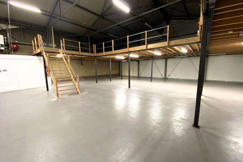 BedrijfsruimteaanMachineweg 14 a<br/> inNederhorst den Berg