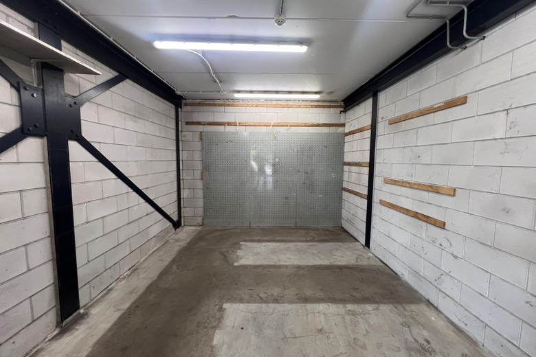 BedrijfsruimteaanBijdorpplein 1<br/> inBarendrecht BedrijfsruimteaanBijdorpplein 1<br/> inBarendrecht