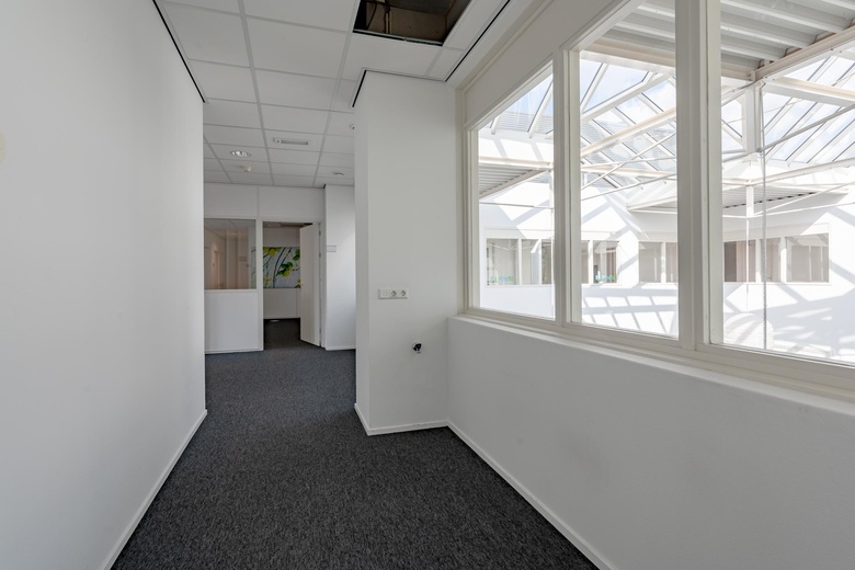KantoorruimteaanDe Schans 9A<br/> inHardenberg KantoorruimteaanDe Schans 9A<br/> inHardenberg