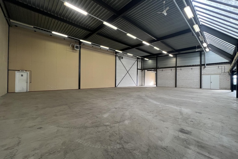 BedrijfsruimteaanStephensonweg 8<br/> inGorinchem BedrijfsruimteaanStephensonweg 8<br/> inGorinchem