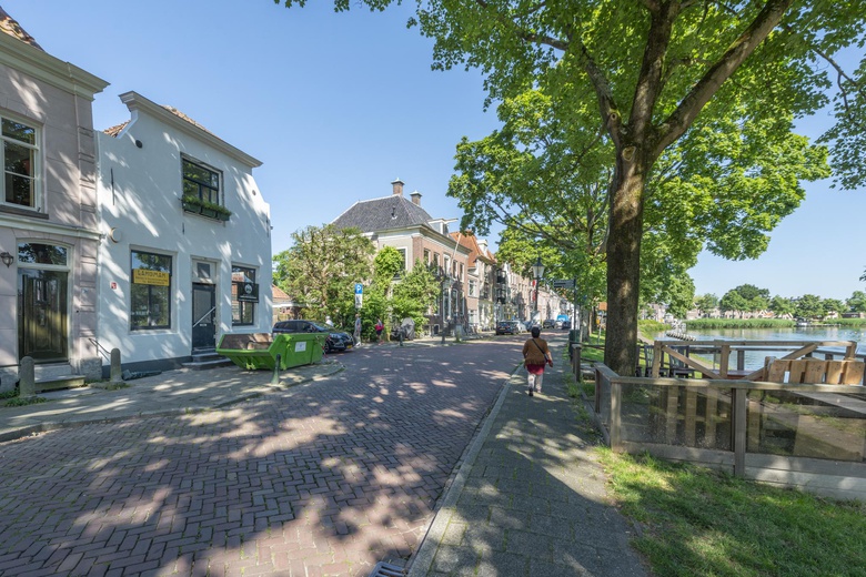 HorecaaanHoogstraat 25<br/> inWeesp HorecaaanHoogstraat 25<br/> inWeesp