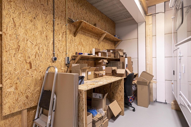 BedrijfsruimteaanCoenecoop 3 B 5<br/> inWaddinxveen