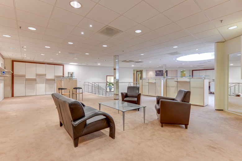 Winkelruimteaan't Loo 13 Verd.<br/> inHeiloo