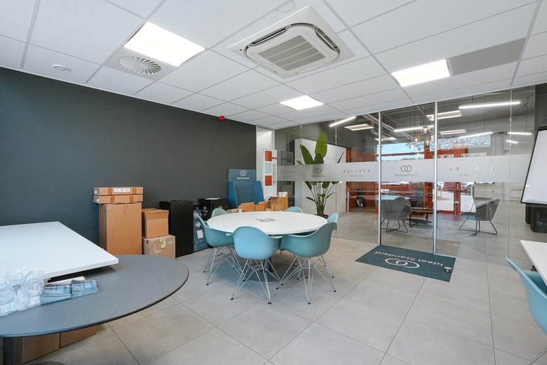 KantoorruimteaanHambakenwetering 3<br/> inDen Bosch KantoorruimteaanHambakenwetering 3<br/> inDen Bosch